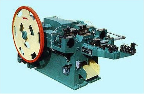 Industrial Automatic Wire Nail Making Machine High Speed For Rivet Nail